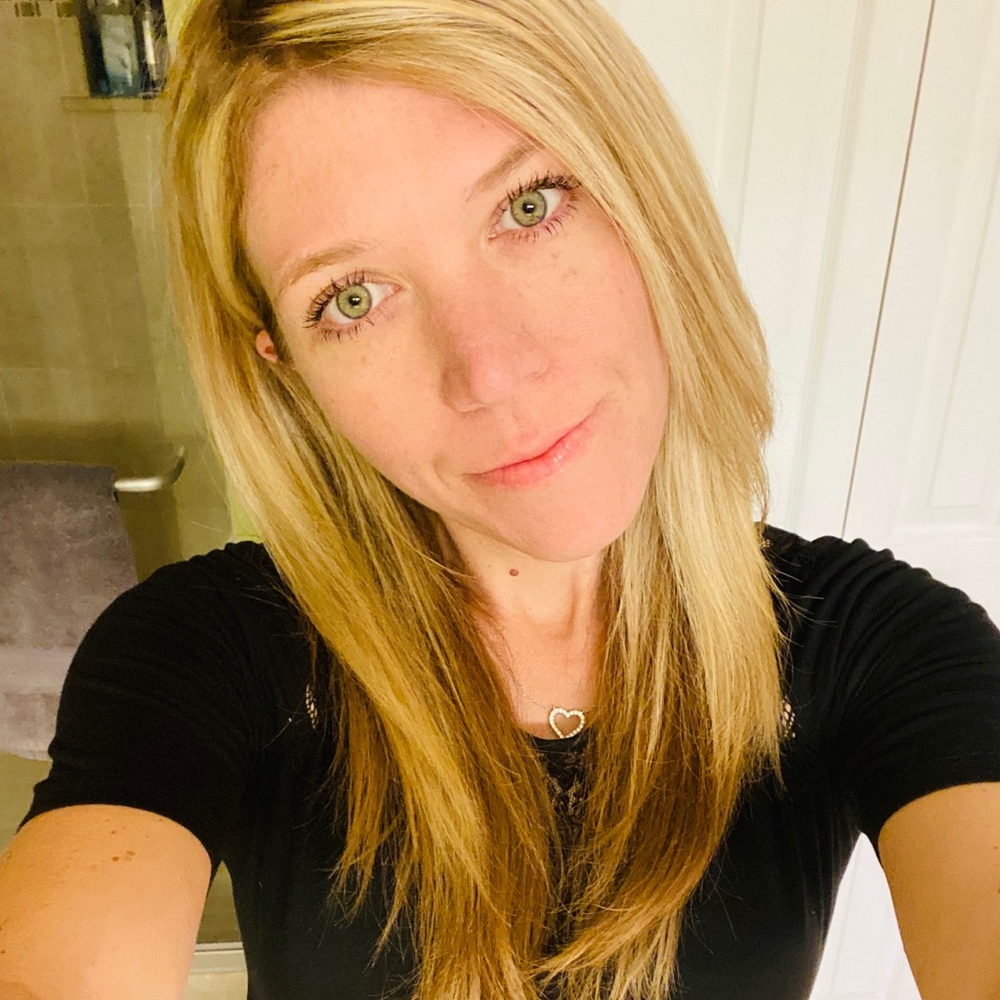 Meet your Posher, Ashley